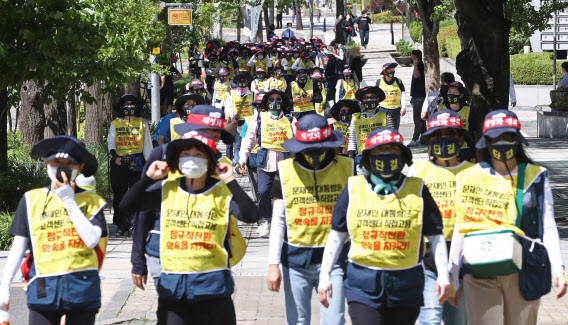 경찰, 직접고용쟁취 위한 건강보험상담원 투쟁에 소환장 남발 등 탄압 지속