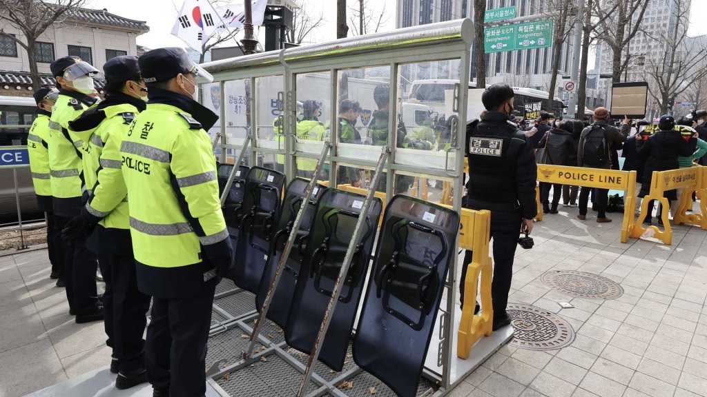 경찰, 용산집무실 반경 100m 집회금지 가닥