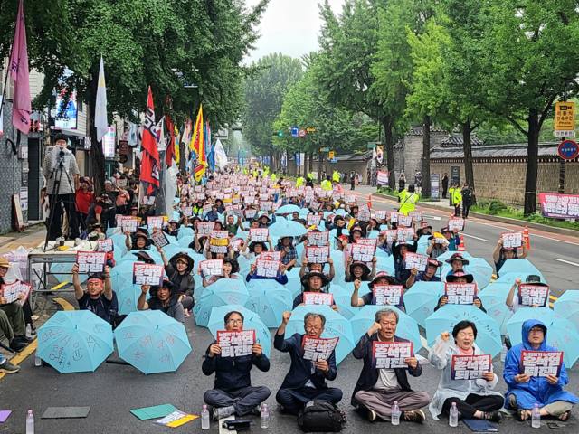 전국농민들 서울집결 …  〈농민들 고통 가중시키는 윤석열정부 끝장내자!〉