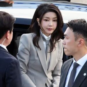김건희 도이치모터스주가조작 비공개조사 .. 〈소환쇼〉
