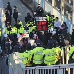 경찰, 수도권 형사기동대·마약수사대 총동원 ... 관저1000명투입 준비