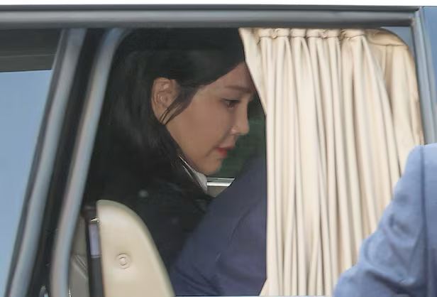 검찰, 김건희2차소환통보 